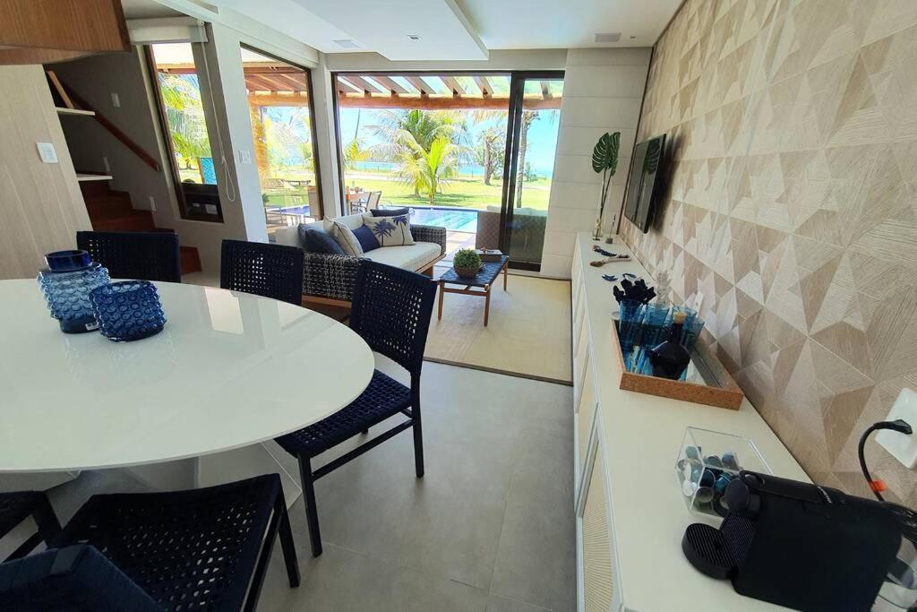 Bangalo A Beira Mar No Eco Resort بريا دوس كارنيروس المظهر الخارجي الصورة